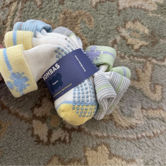 NWT Bombas Baby Socks with Grip 4 Pack Size 6-12 Months - Picture 2 of 13
